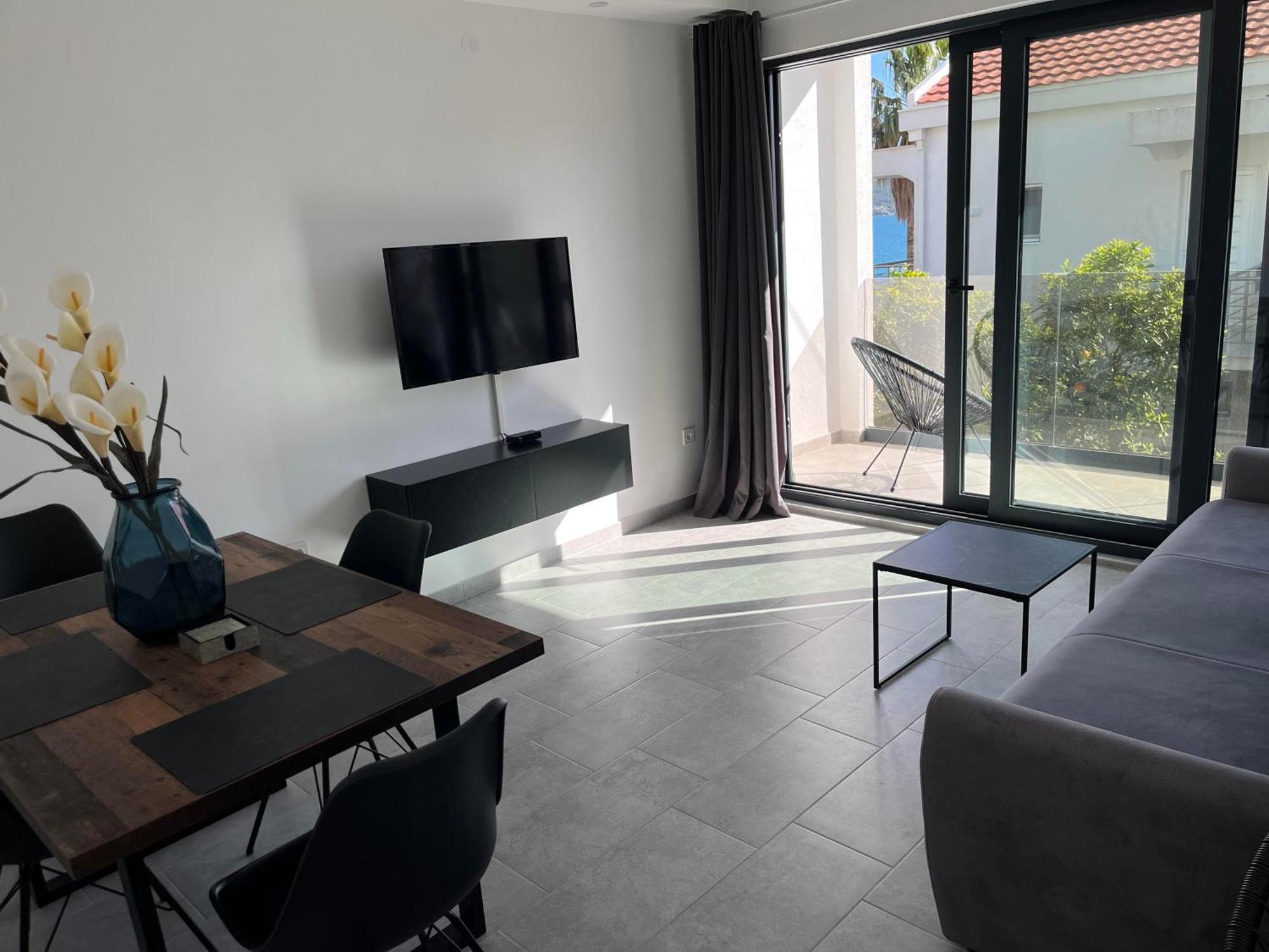 4K - Modern Apartment Very Close To The Sea Herceg Novi Exterior photo